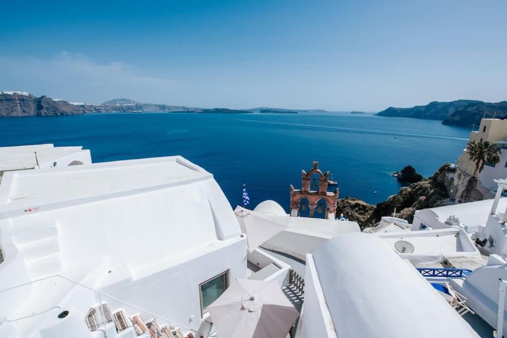 Astrea Suites "Ostria Cave Villa-Outdoor Jacuzzi" Oia  Luaran gambar