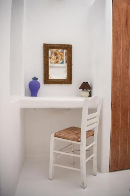 Astrea Suites "Ostria Cave Villa-Outdoor Jacuzzi" Oia  Luaran gambar
