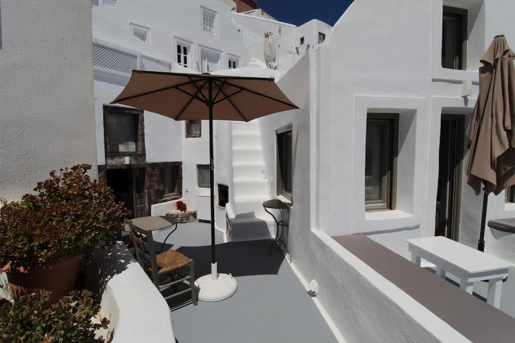 Astrea Suites "Ostria Cave Villa-Outdoor Jacuzzi" Oia  Luaran gambar